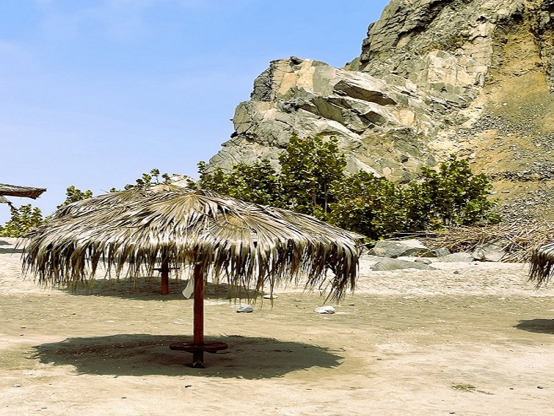 Playa de Asia — vista 4 frente al mar en Chocalla